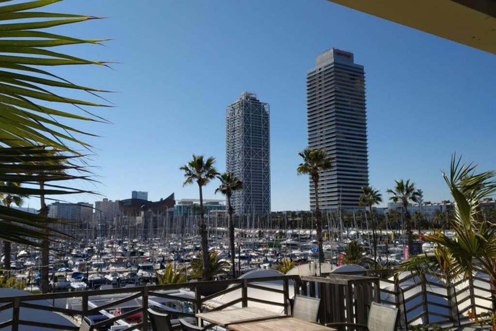 Sea Views & City Skyline Barcelona Bagian luar foto