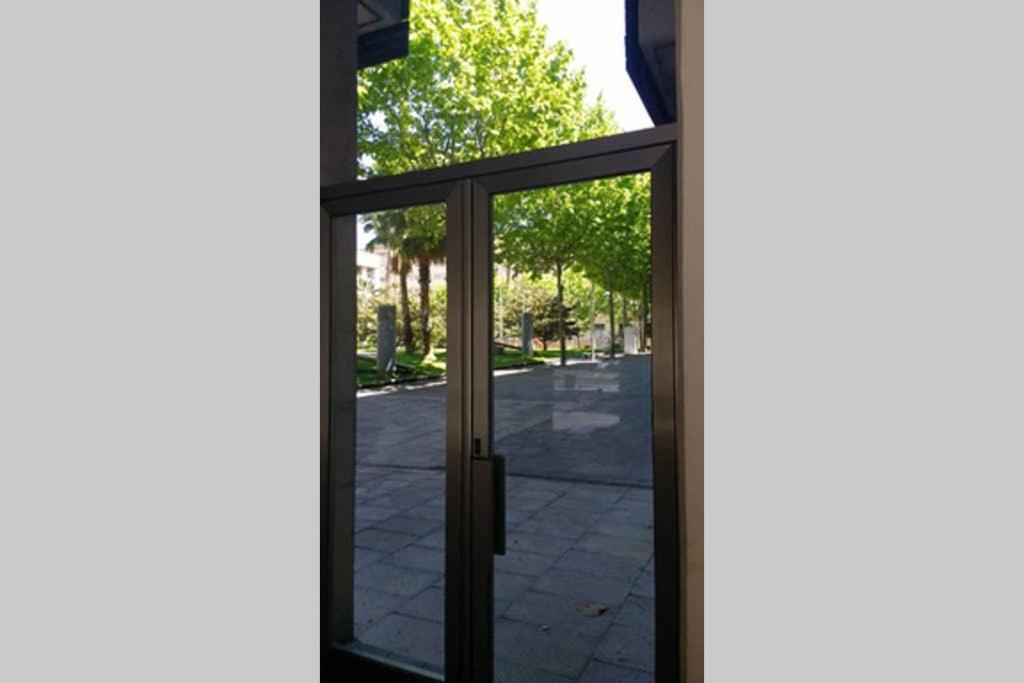 Sea Views & City Skyline Barcelona Bagian luar foto